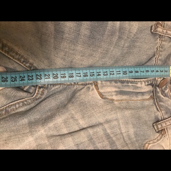 William Rast jeans - Picture 5 of 6